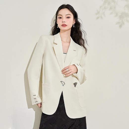 高级感通勤优雅气质蝴蝶纽扣西服女早春休闲西装外套V3342353 商品图3