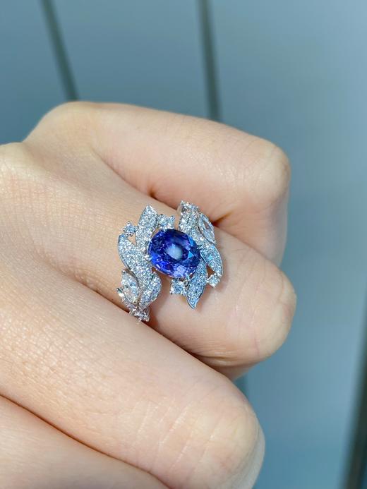 1.56ct 4.03g 蓝宝石戒指 商品图6