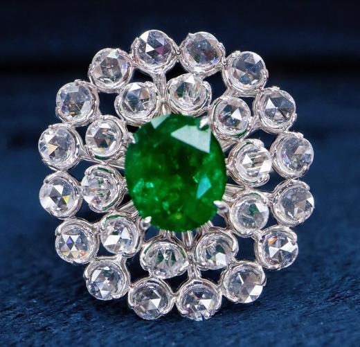 1.35ct 祖母绿戒指 商品图3