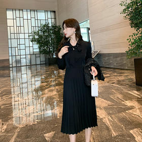 奢姿2024年秋季新款大码女装蝴蝶结绑带裙子胖妹妹温柔百褶连衣裙9943826566