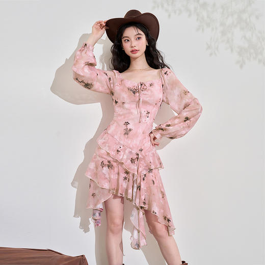 甜美荷叶边长袖碎花连衣裙女早春方领收腰不规则A摆短裙V3242338 商品图0