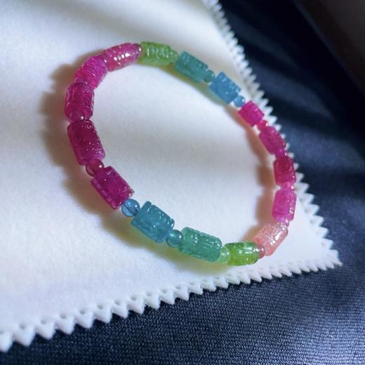 12.4g 雕刻碧玺手链 商品图3