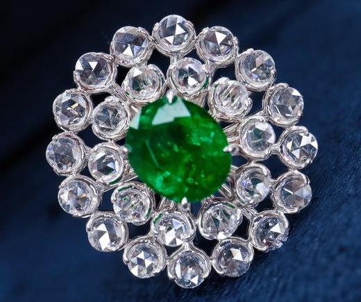 1.35ct 祖母绿戒指 商品图2