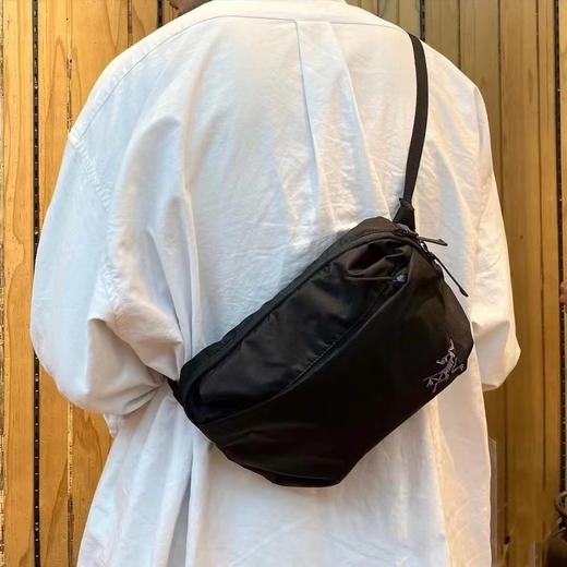 袅家 HELIAD 6L情侣款斜挎包 商品图0