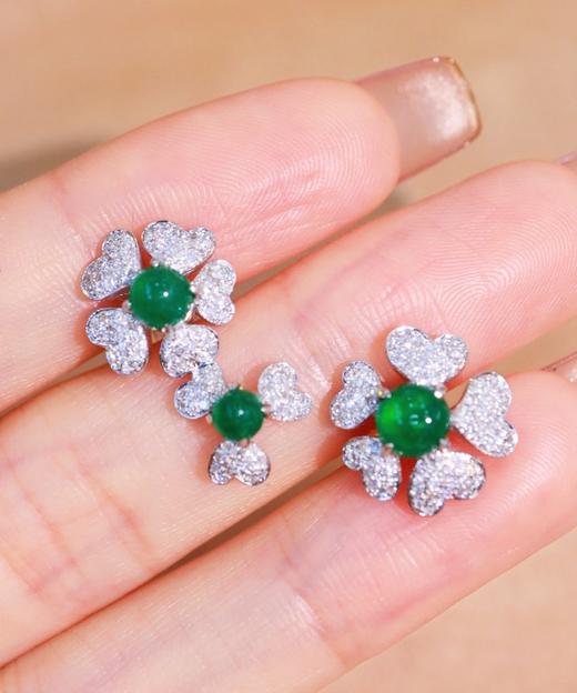 1.35ct 4.42g 祖母绿耳环 商品图1