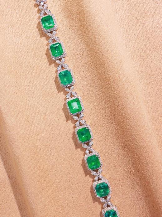 4.70ct 8.85g 祖母绿手链 商品图6