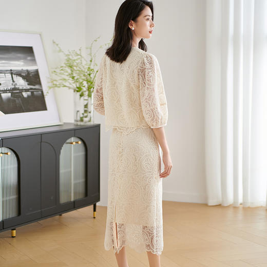 米思阳2026春季新款蕾丝镂花时尚套装简约衬衫小衫半身裙两件套女3166 商品图2