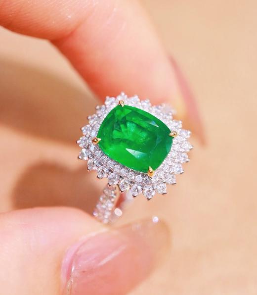 1.65ct 3.75g 祖母绿戒指 商品图0