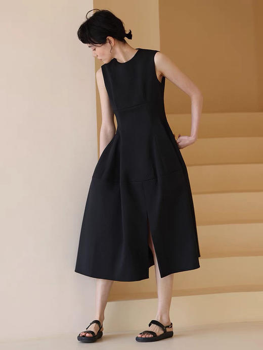 高定无袖连衣裙 商品图3