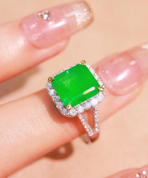 2.6ct 祖母绿戒指 商品图5