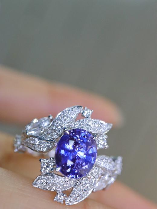 1.56ct 4.03g 蓝宝石戒指 商品图5