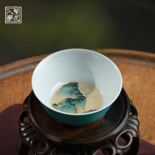 繁花入梦新彩古色清韵仰钟杯（缺货） 锦样江山缸杯    微山湖色卧足杯（缺货） 戏潭龙鱼缸杯 商品图2
