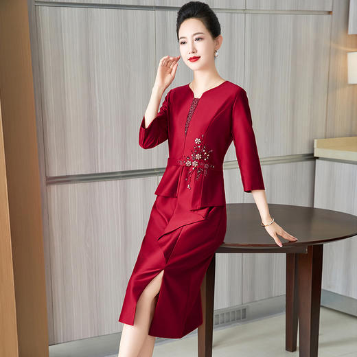 LC-2383春秋季新款参加婚宴礼服连衣裙新娘修身显瘦改良旗袍 商品图3