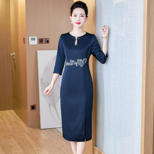 LC-LC2407新款披肩两件套连衣裙春秋洋气时尚中长款修身宴会礼服 商品图2