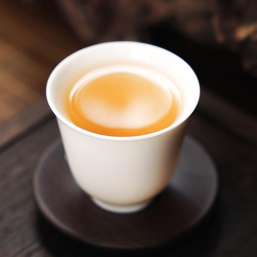 【试制品2021】2020年春茶高端名山独家拼配勐海班章普洱茶生茶饼茶叶357g/饼；数量不多；每个id限购5饼 商品图3