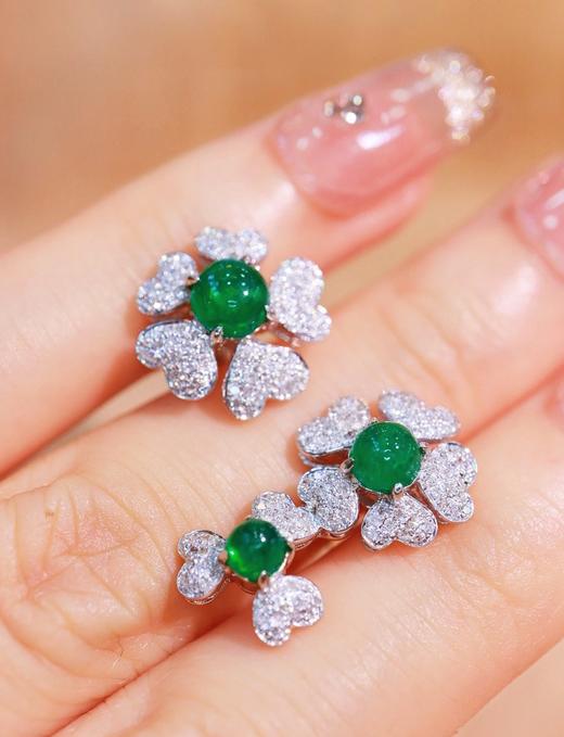 1.35ct 4.42g 祖母绿耳环 商品图5