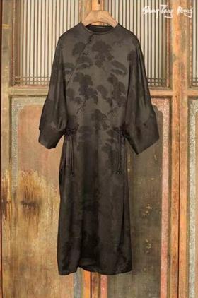 盛唐牡丹 |松鼠葡萄纹新中式挽袖长裙(成都万象城定做款）