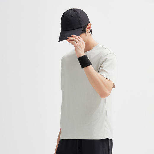 【新品上新】HX 夏季圆领短袖T恤S102423563101/02 商品图3