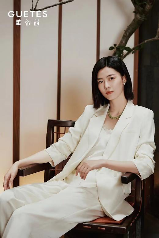 歌蒂诗GUETES 女装外套8E31W1861 商品图1