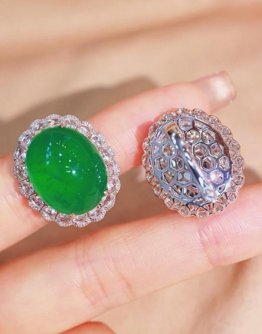 40.10ct 18.90g 祖母绿耳扣 商品图4