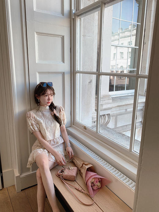 白茉莉/桃肉桂 半裙XS-S码 金蘑菇菇 June party浮绘子 生日裙系列/仙气刺绣上衣半裙套装 商品图4