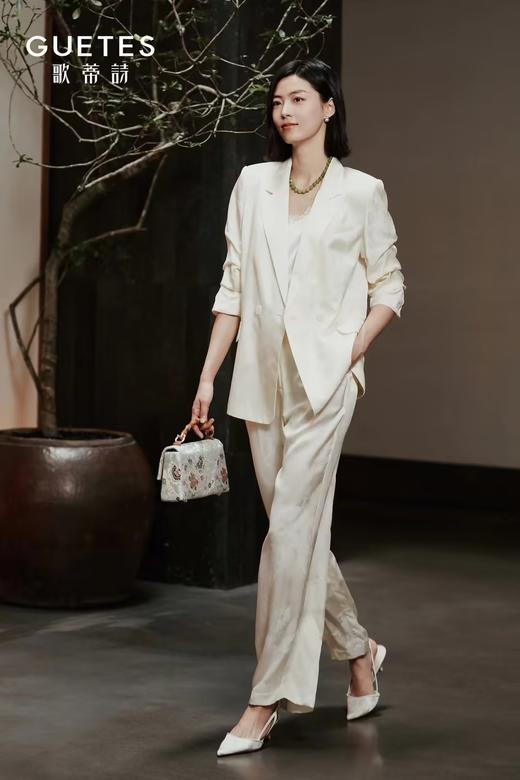 歌蒂诗GUETES 女装外套8E31W1861 商品图2