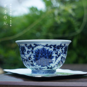 寒香雅玩青花缠枝大花头压手杯（缺货）