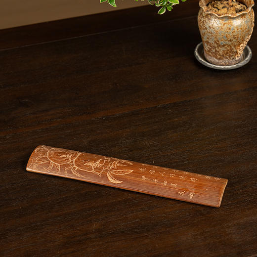 清 竹雕石榴诗文臂搁 商品图4