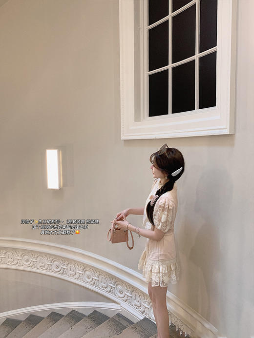 白茉莉/桃肉桂 半裙XS-S码 金蘑菇菇 June party浮绘子 生日裙系列/仙气刺绣上衣半裙套装 商品图0