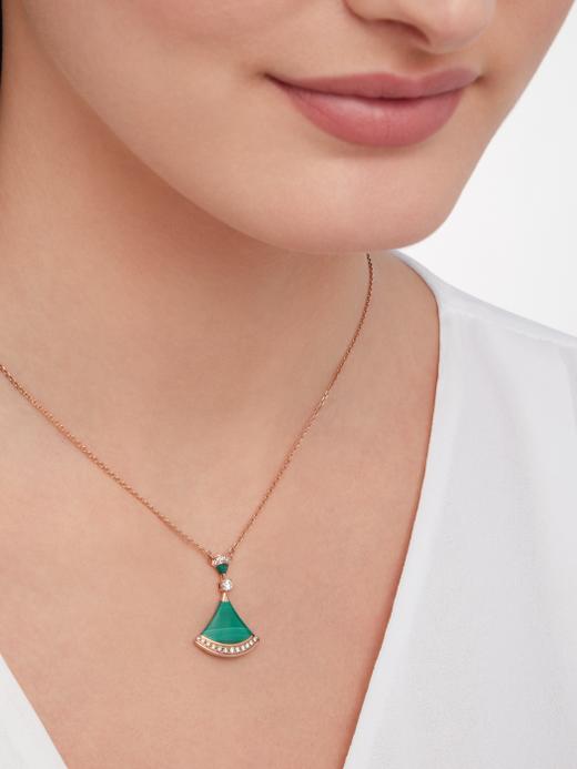 【国内现货预定】Bvlgari 宝格丽 DIVAS’ DREAM系列 女士18k玫瑰金+孔雀石+钻石扇形项链 351143 商品图3