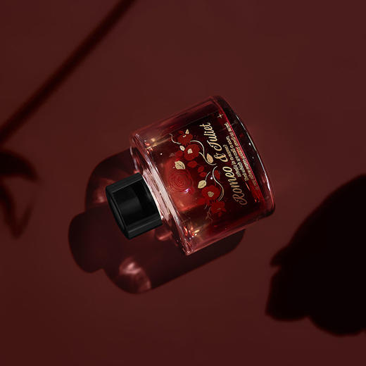 大英博物馆罗密欧与朱丽叶 果香木香调 无火香氛香薰蜡烛礼盒 商品图2