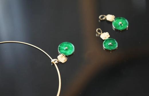 金狮辅首挂坠 ｜ 辣色花青平安扣 商品图3