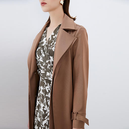 EITIE爱特爱秋季新款时尚洋气大气通勤百搭显瘦风衣长外套女7504204 商品图2