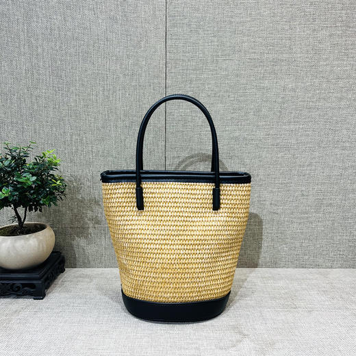 8065-1藤编黑色手拎包 商品图0