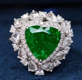 2.19ct 祖母绿戒指