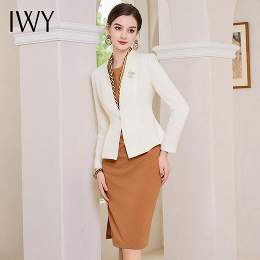 IWY/秋款通勤干练女职业装气质女神范高端收腰显瘦轻奢风西装套装C1738+Q996 商品图2