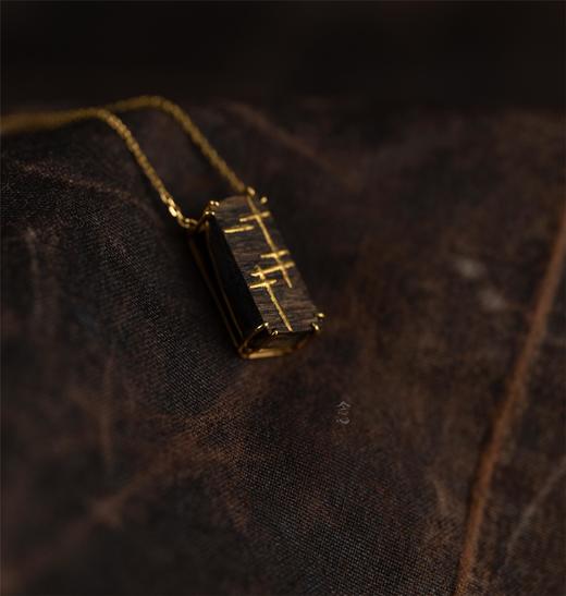 18k异形沉香堆金项链 商品图3