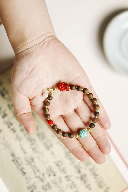 【青山特惠 】 6mm17颗 绿棋楠【辞歆】沉香手链 c20  商品图7