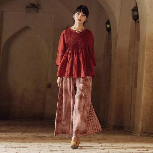 绽放旅行女装472朵/醇酒高支苎麻塔克细褶大摆七分袖圆领小衫 商品图2