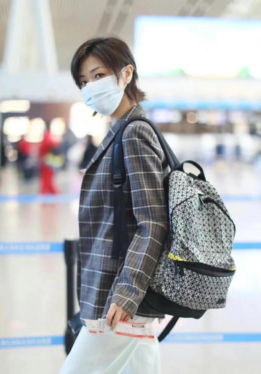 全系列🔥【三宅一生包包大合集】媲美专柜品质❗️支持任意对比，区别市场通货❌日本东丽株式会社直接材料供应商！纯原代工 ✅经典方盒&丘比特&双肩包等热门新款我们都有丨代购都要💰2k/3k 商品图4