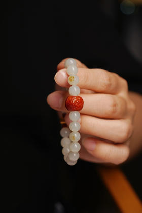 9mm籽料和田玉手链