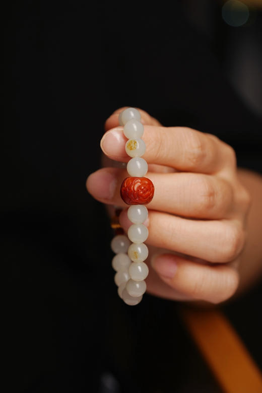 9mm籽料和田玉手链 商品图0