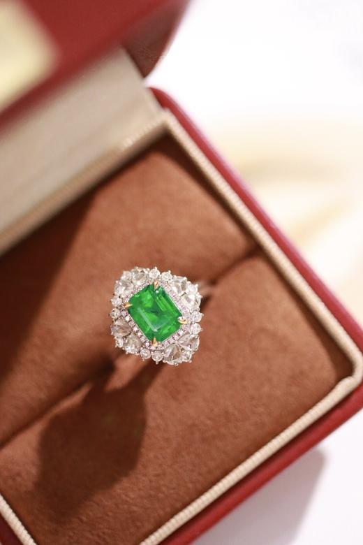 1.56ct 祖母绿戒指 商品图7