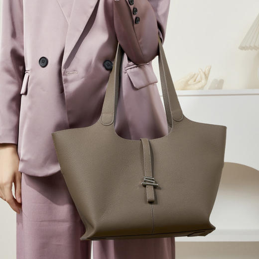 头层牛皮风铃托特包，大容量通勤手提单肩真皮女包包QSL-2661 商品图2