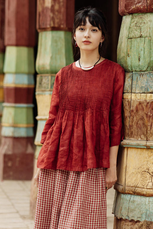 绽放旅行女装472朵/醇酒高支苎麻塔克细褶大摆七分袖圆领小衫 商品图5