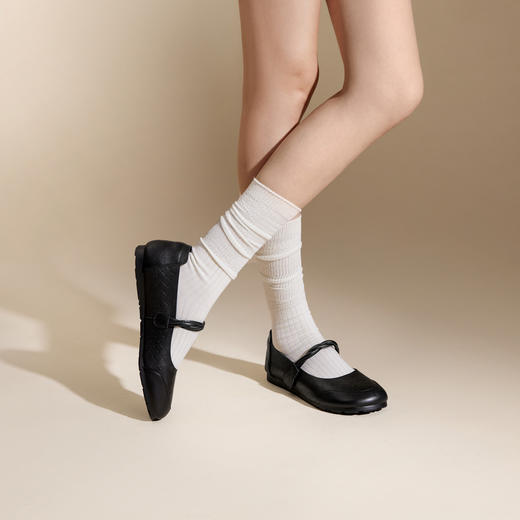 千百度羊皮浅口玛丽珍鞋女秋季休闲单鞋小香风平底晚晚鞋A24428802 商品图4