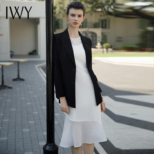 IWY/黑色西装外套白色连衣裙套装气质时尚通勤干练职业正装套裙C1956+Q1062 商品图1