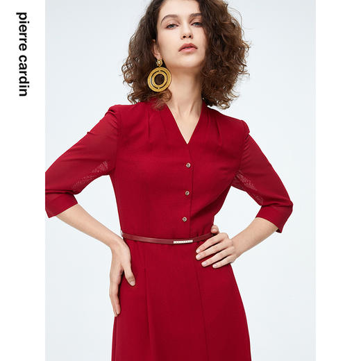 皮尔卡丹女装连衣裙法式经典短袖红色V领场合礼服裙P4215D4010R1
 商品图3