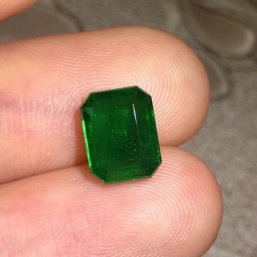 2.27ct 祖母绿裸石 商品图1