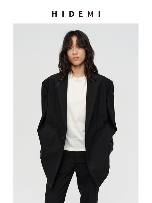 HIDEMI 极简设计感甄选斜纹精纺羊毛挺括感立体剪裁翻领式宽肩宽松西装套装 黑色/勃艮第红 西装/烟管长裤 商品图9